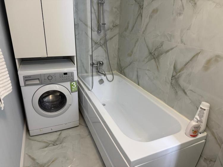 Apartament cu 2 camere decomandat în Octavian Goga