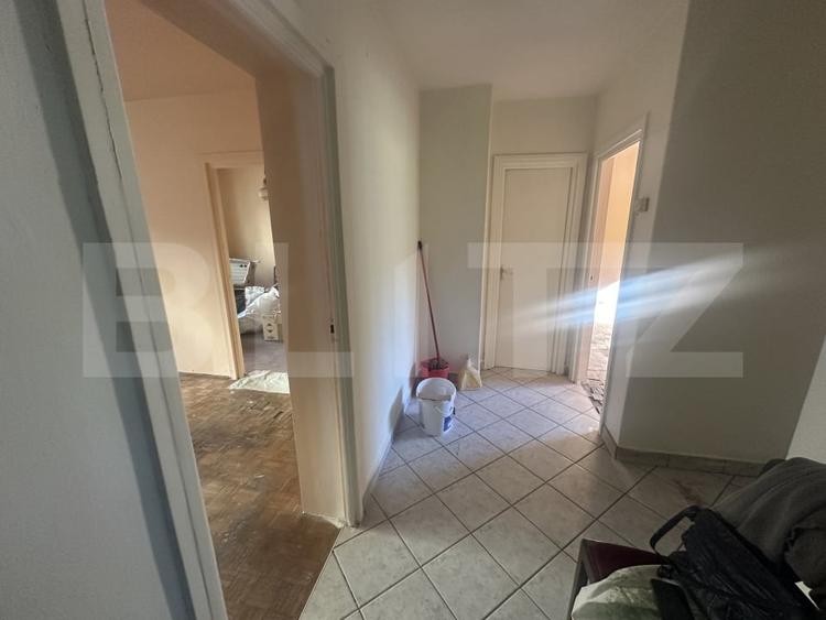 Apartament cu 3 camere, 60 mp, zona Centrala - 8