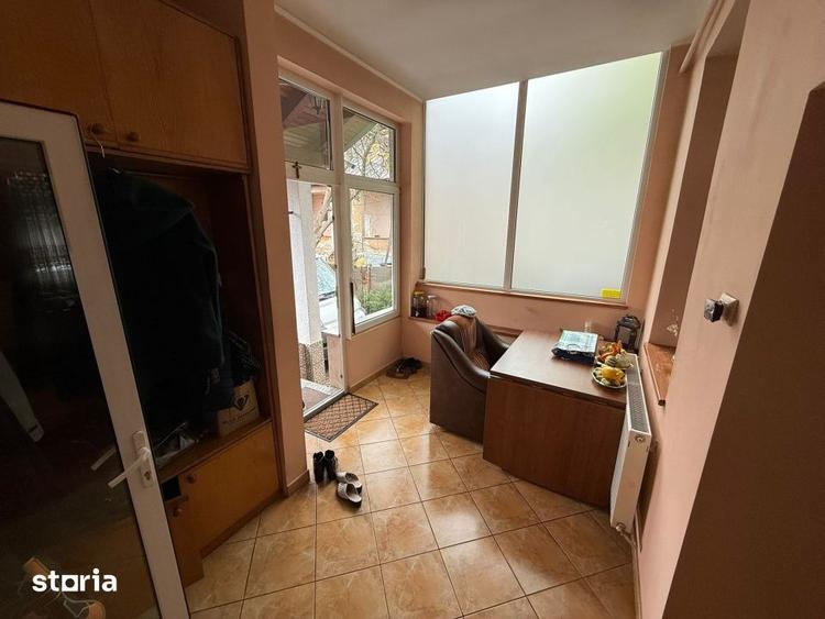 Casă cu 3 camere cu Teren 216 Mp în Central