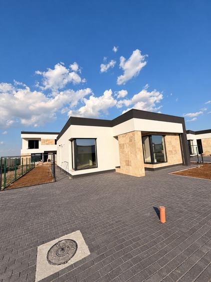 Casă individuală cu 3 camere cu Teren 353 Mp în Berceni