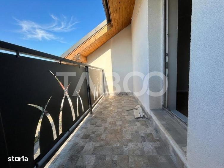 Apartament cu 4 camere decomandat în Turnișor