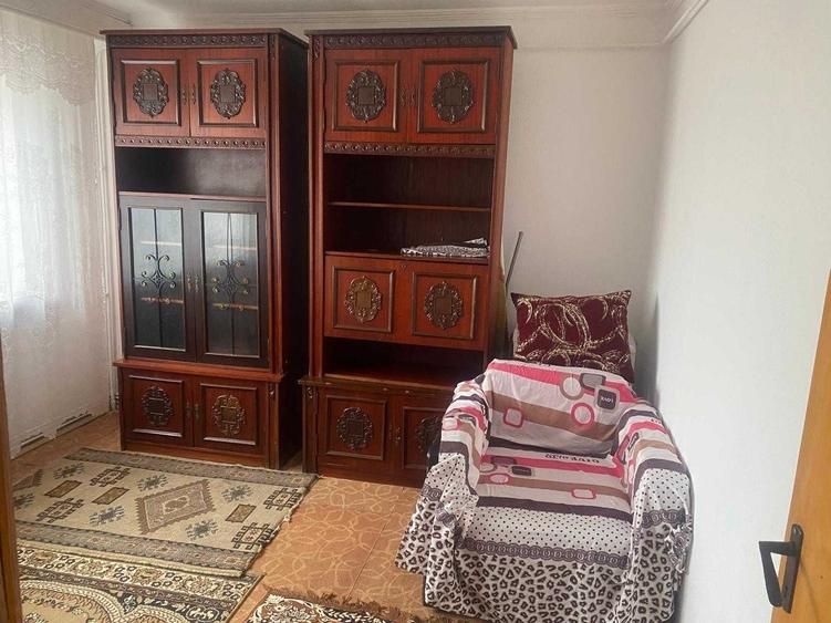 Apartament cu 3 camere decomandat în Exercițiu