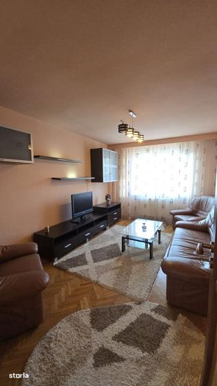 Apartament cu 4 camere în Central