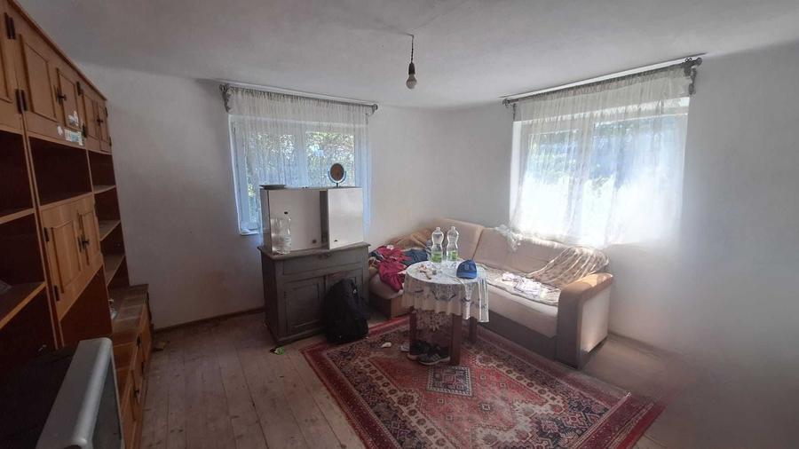Apartament cu 6 camere în Grădinari