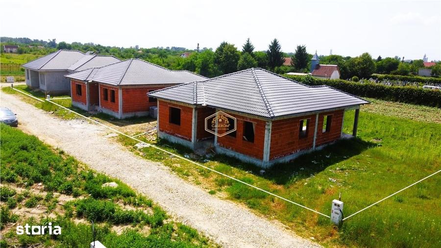 Casă cu 4 camere cu Teren 410 Mp în Bercu Roșu