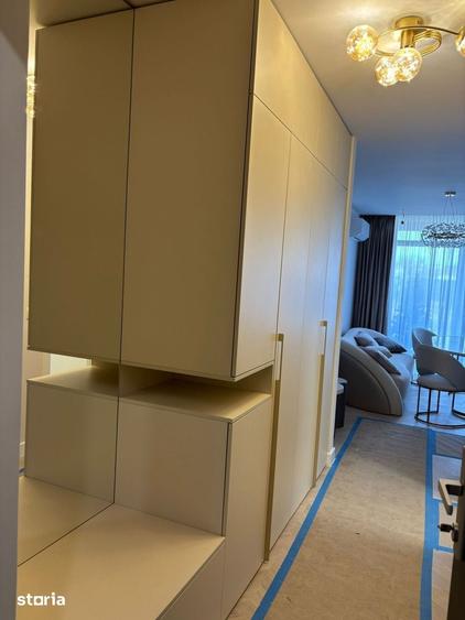 Apartament cu 3 camere în Est