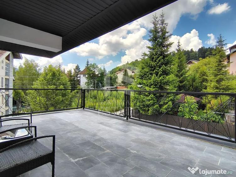 Apartament cu 2 camere semidecomandat în Piața