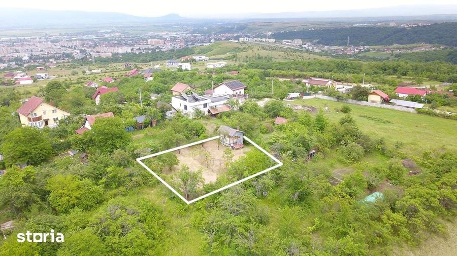 Teren de 500 mp, în Vulcan