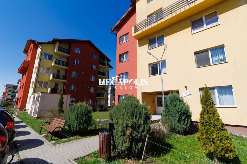 Apartament cu 2 camere decomandat în Sânpetru