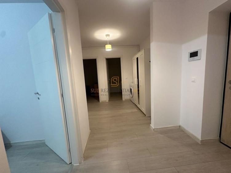 Apartament cu 2 camere decomandat, mobilat în Central