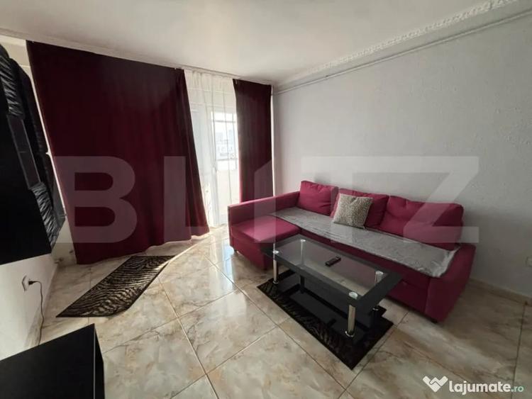 Apartament cu 2 camere decomandat în Republicii