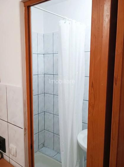 Garsoniera de inchiriat Brasov