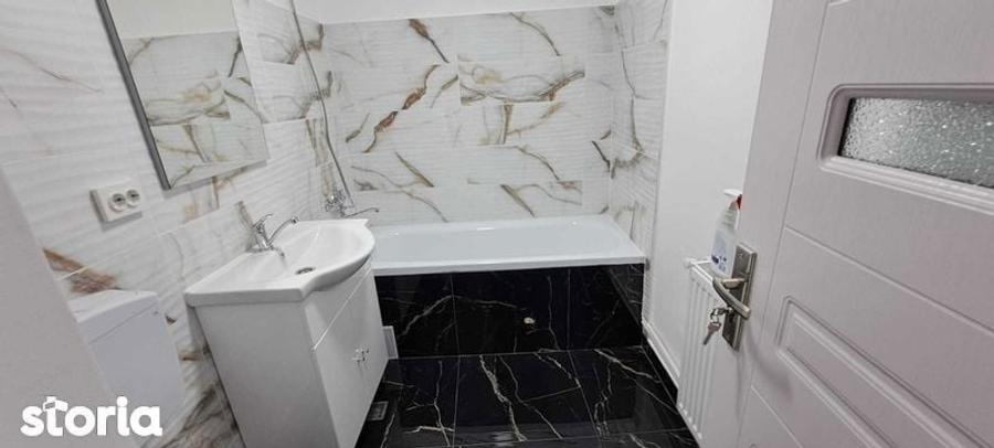 Inchiriez apartament - zona centrala - 7