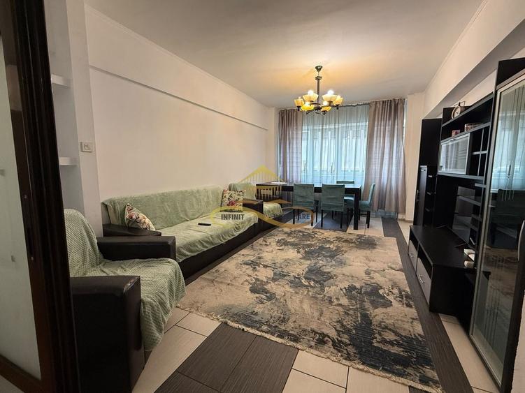 Apartament cu 3 camere decomandat, mobilat în Central