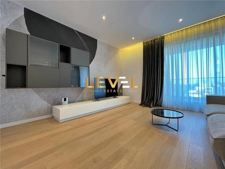 Apartament cu 4 camere decomandat, mobilat în Herăstrău