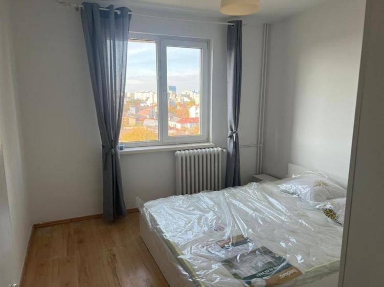 Apartament cu 3 camere în Moșilor