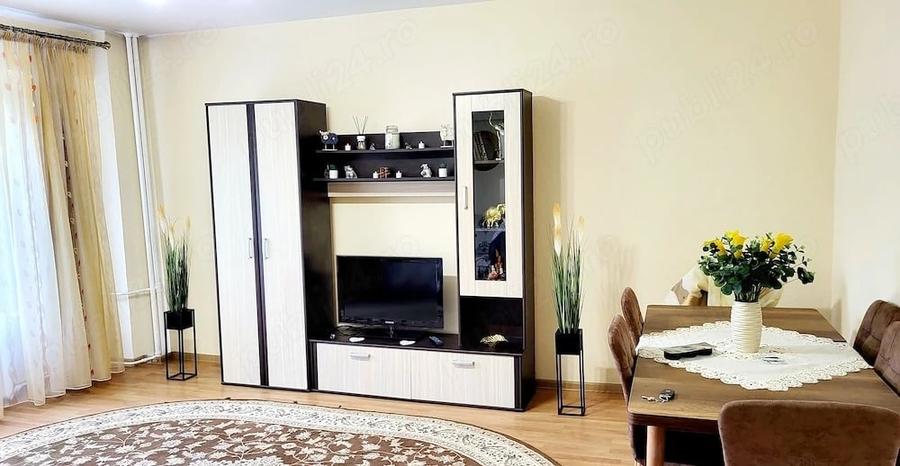 Apartament cu 2 camere decomandat, mobilat în Păcii