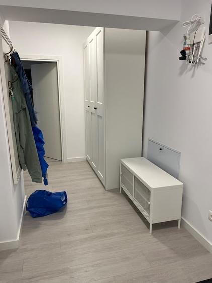 Apartament cu 3 camere decomandat în Lujerului