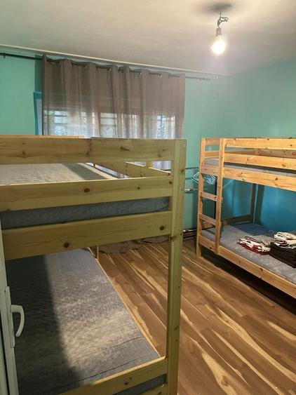 Apartament cu 3 camere decomandat în Exterior Vest