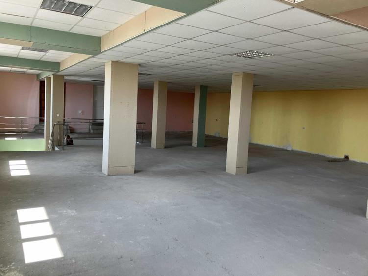 Casă cu 4 camere în Cățelu