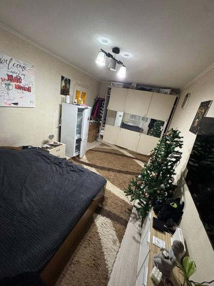 Garsonieră decomandată în Take Ionescu