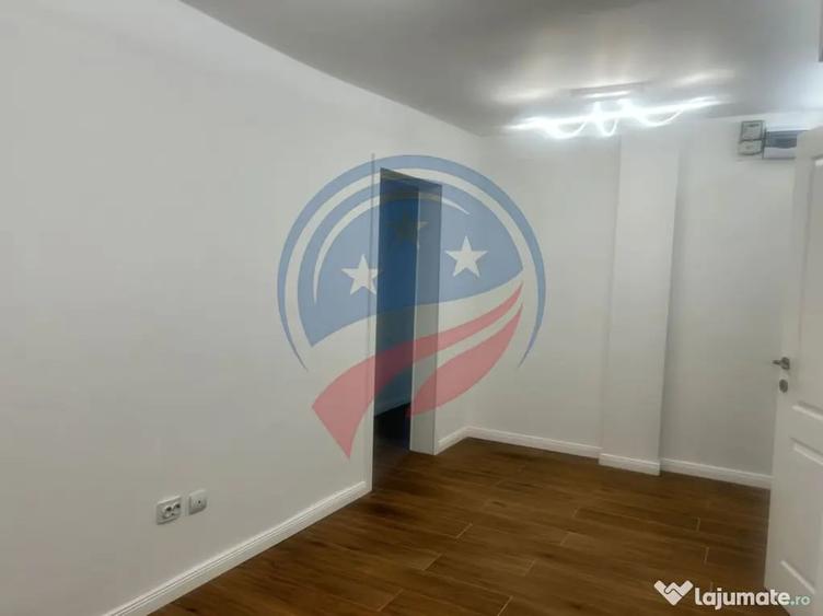 Spațiu comercial, de 48 mp, în Central