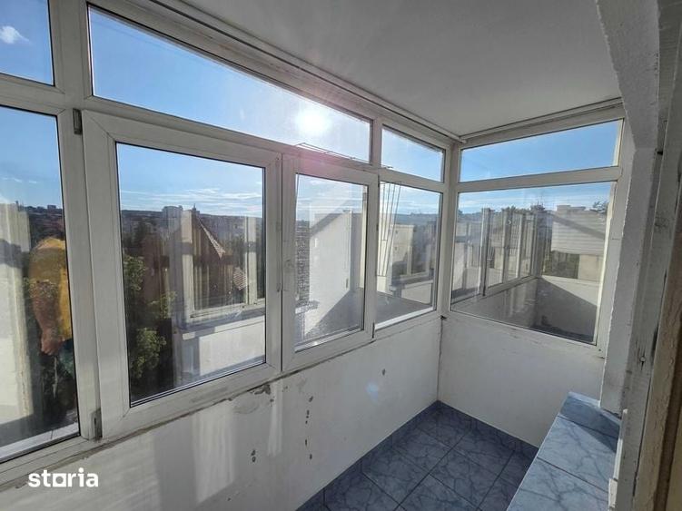 Apartament cu 2 camere decomandat în Central