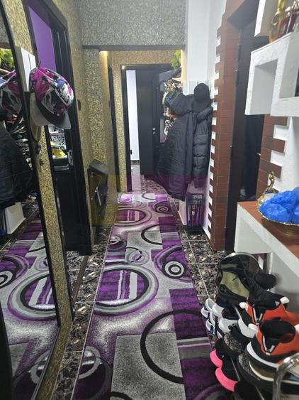 Apartament cu 2 camere decomandat în Timpuri Noi