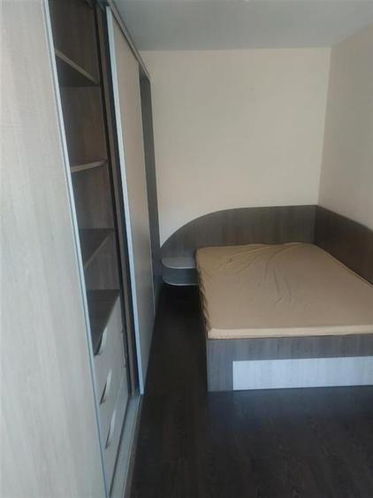 Apartament cu 2 camere semidecomandat, mobilat în Tătărași — fotografia 2