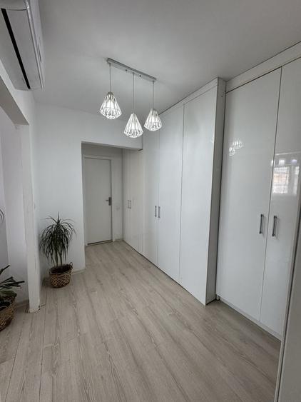 Apartament cu 2 camere în 1 Mai