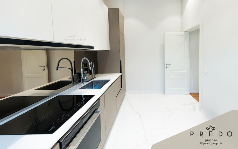 Casă individuală cu 5 camere cu Teren 209 Mp în Central
