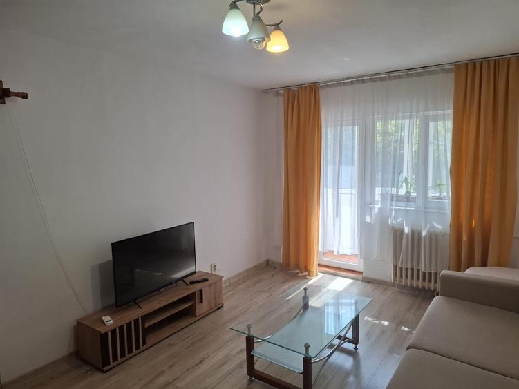 Apartament 2 camere de  inchiriat - LUJERULUI - 4