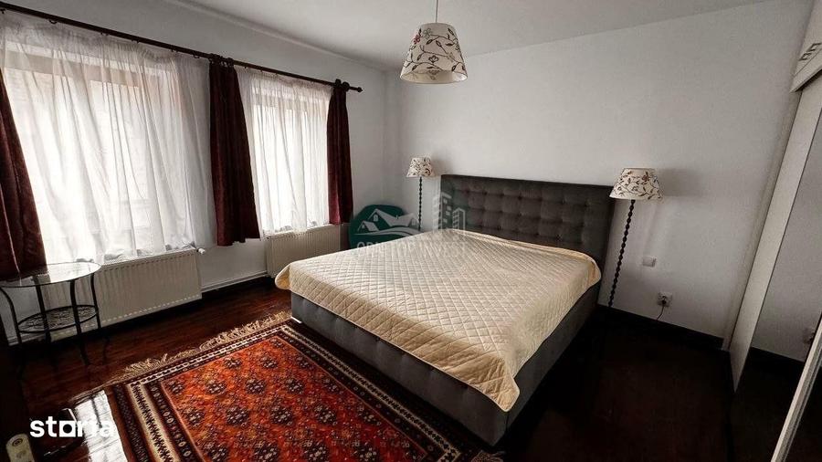 Apartament cu 3 camere decomandat în Central