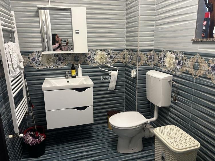 Apartament 2 camere, 65 mp, 2 balcoane, mobilat complet Mamaia Nord, Str. T3