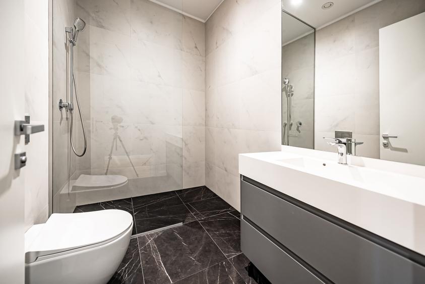 Apartament cu 3 camere în Barbu Văcărescu