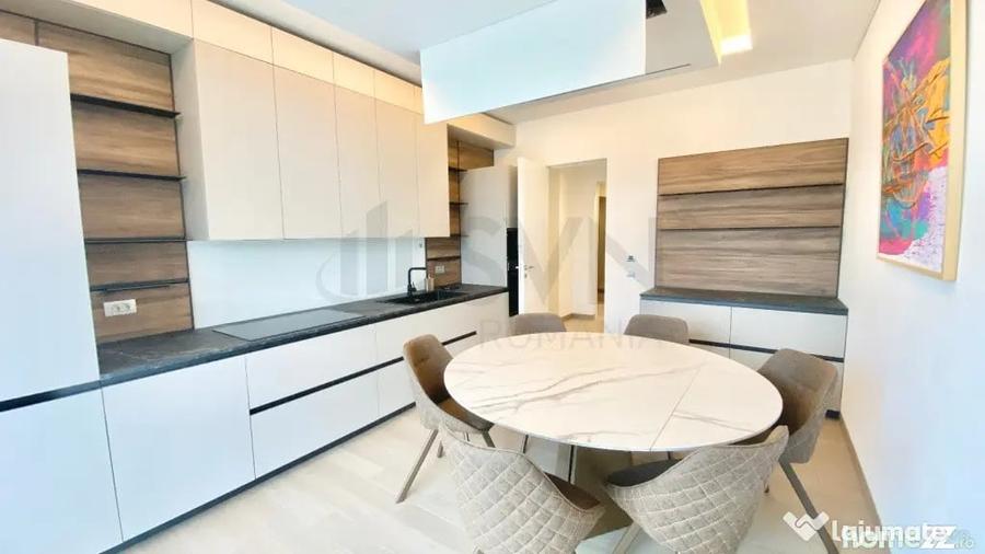 Apartament cu 5 camere decomandat în Kiseleff