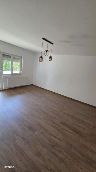 Apartament 3 camere Micro 16, Strada Brandusa - 4