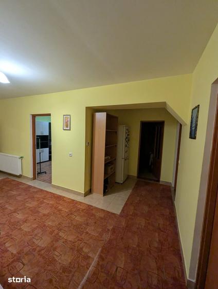 Apartament cu 3 camere decomandat în Apahida