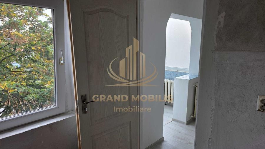 Garsonieră semidecomandată în Dâmbovița