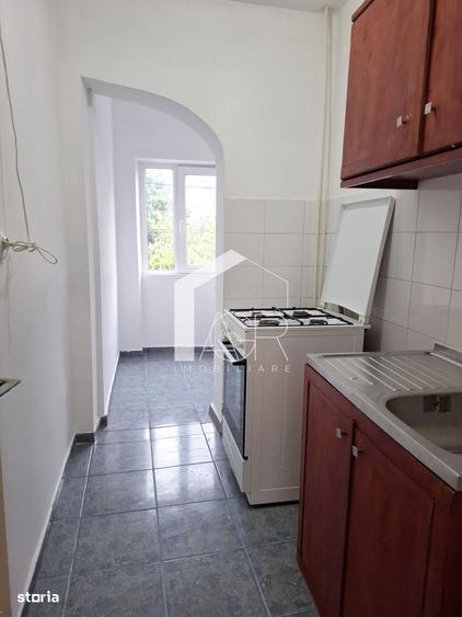 Garsonieră decomandată în Malu Roșu