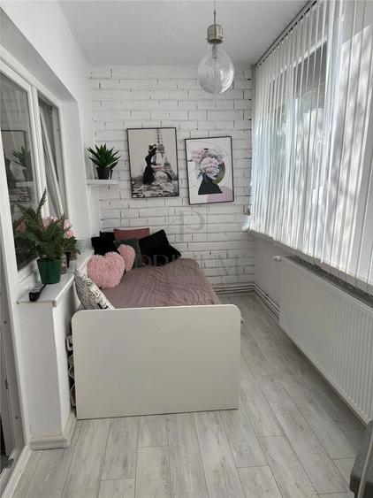 Apartament cu 2 camere decomandat în Medicină