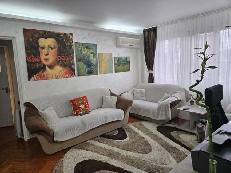 Apartament cu 3 camere semidecomandat, mobilat în Brâncoveanu