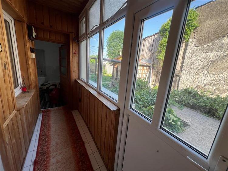 Casă cu 2 camere cu Canalizare în Unirii