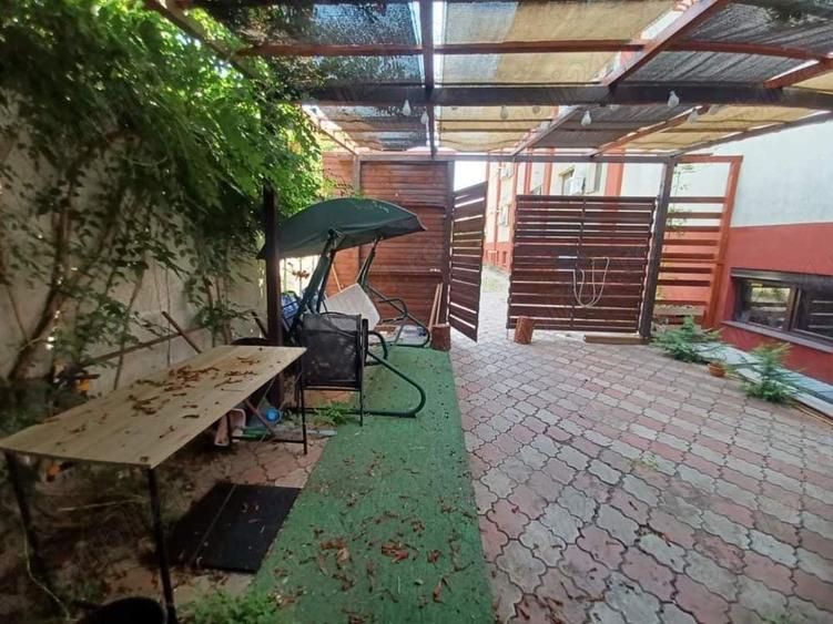 Apartament cu 2 camere nedecomandat în Olteniței