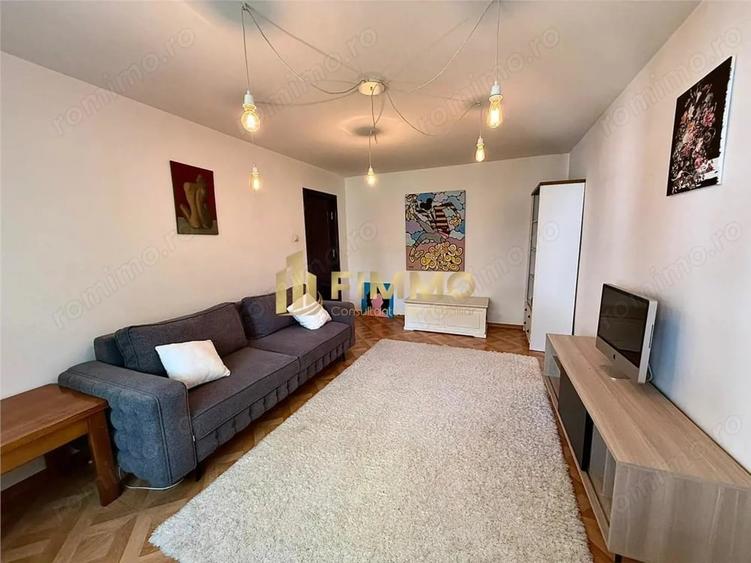 Apartament cu 3 camere decomandat în Poieni-Suceava
