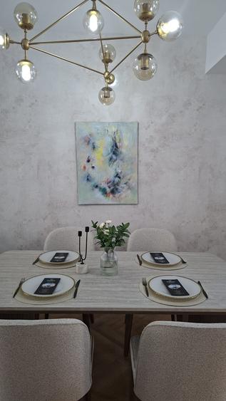 Apartament cu 3 camere decomandat în Pipera