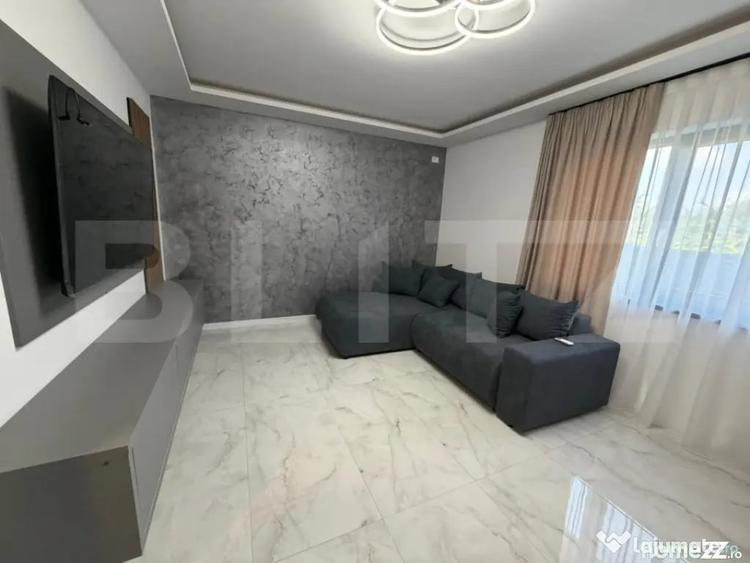 Casă cu 4 camere cu Teren 100 Mp în Micești