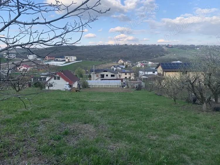 Teren de 1000 mp, în Șorogari