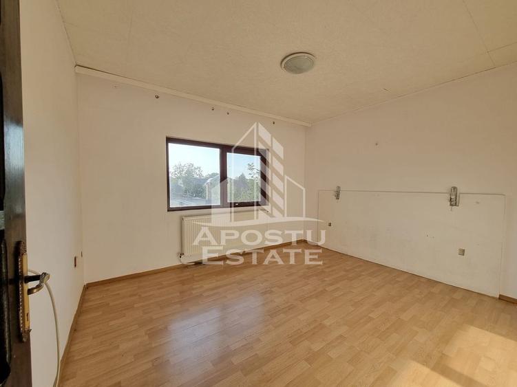 Duplex spatios, regim P+1, cu garaj Ronat - 12