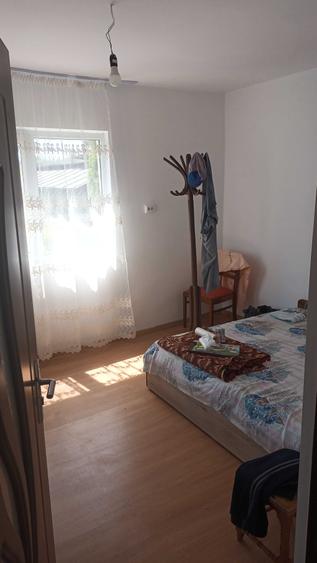 Casă cu 3 camere în Central
